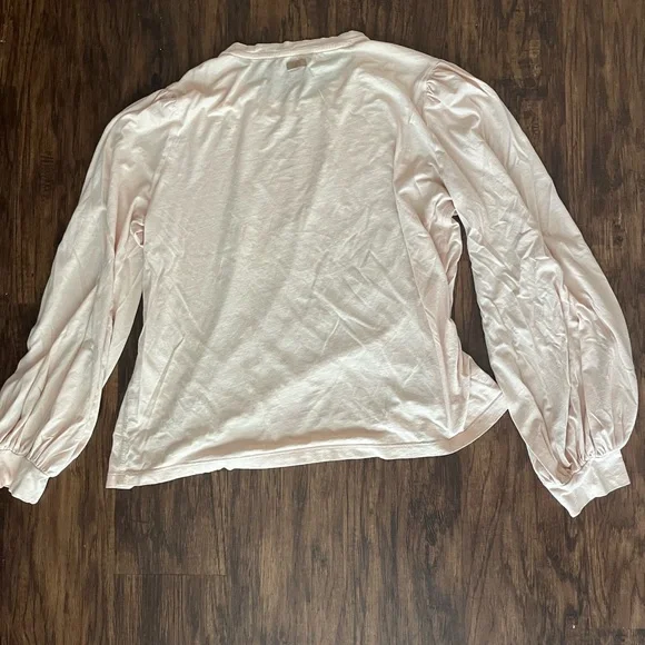 Lunya Organic Pima Long Sleeve Tee in Dulcet pink size medium - Picture 9 of 11